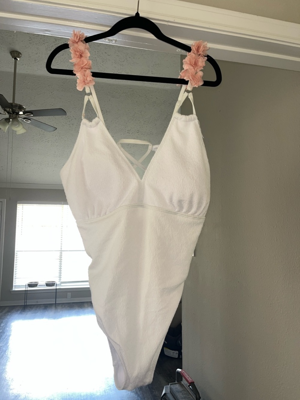 White Floral-Strap One-Piece swimsuit